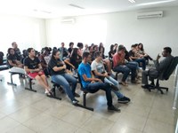 Alunos do Parlamento Jovem passam por ultima formação antes da Plenária Regional