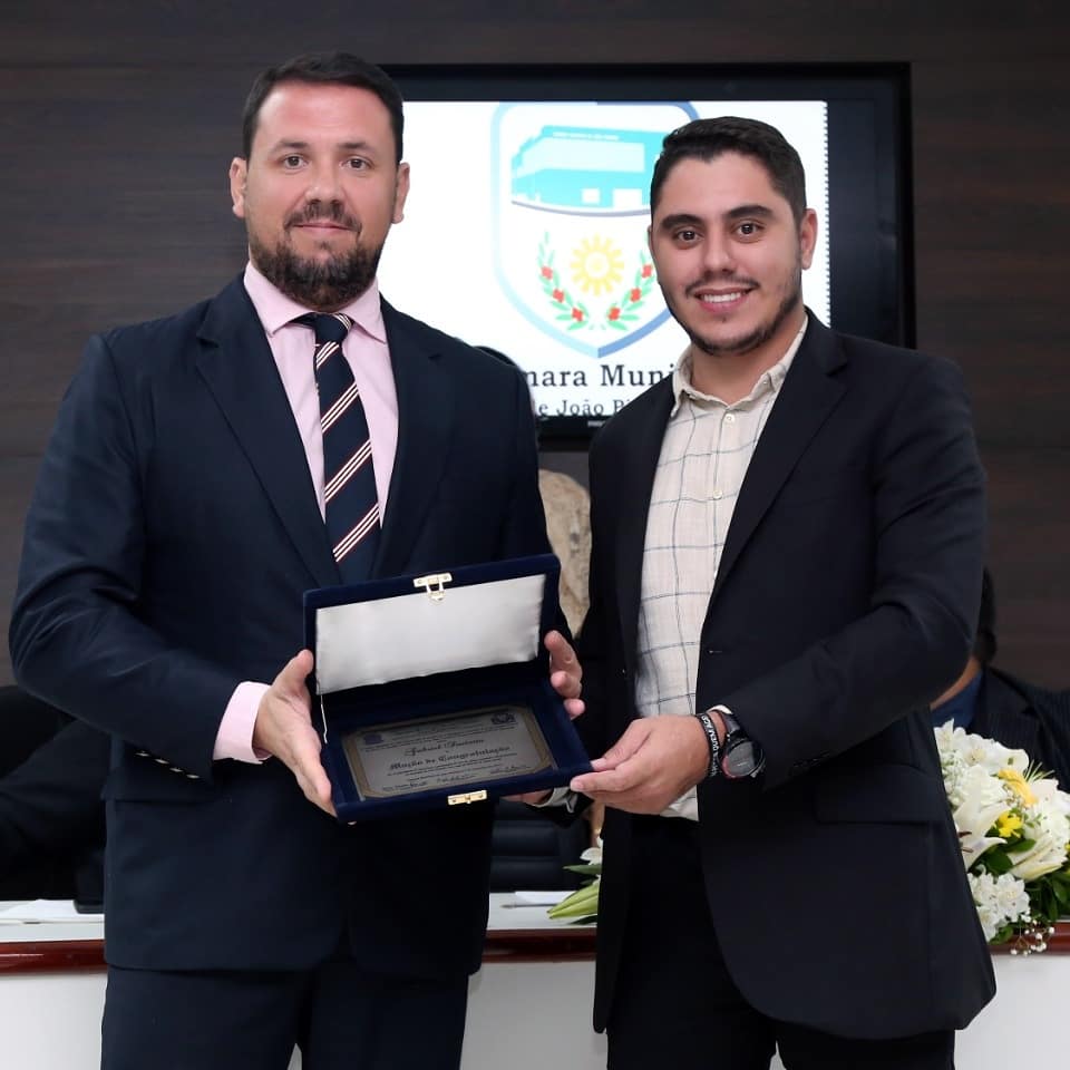 Diretores da Bevap Bioenergia recebem Moção de Congratulações da Câmara Municipal de João Pinheiro