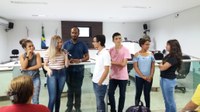 Padre Rui fala sobre racismo aos alunos do Parlamento Jovem de João Pinheiro