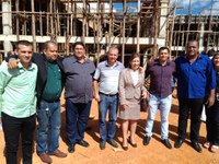 Vereadores pinheirenses visitam obras do Hospital Oncológico do Noroeste e Universidade Federal de Unaí